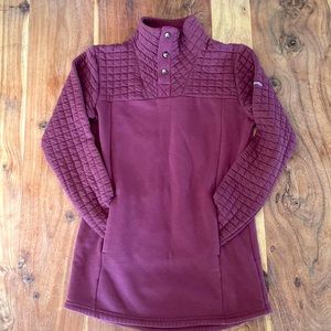 Columbia women’s quilted pullover (M)